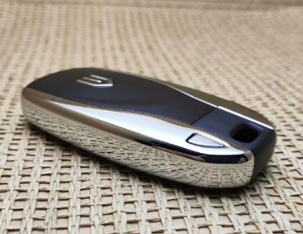 Ricambi auto originali Skyworth EV6 skywell ET5 HT-I chiave intelligente originale