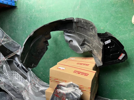 BAIC U5 Copertura della ruota anteriore Fender assembly sinistra e destra Plastica A00110723 A00110724