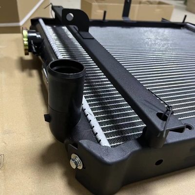 JMC CS75 PHEV Auto Radiator Tank con prestazioni convenienti