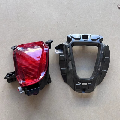 CHANGAN CS75 PLUS Luce del paraurti posteriore del veicolo Luce di nebbia con n. OE 4116110-CD05 in rosso