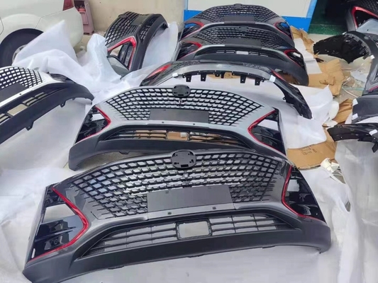 Paraurti anteriore e posteriore per Changan CS35 CS75 UNI-T 12-22 Stile