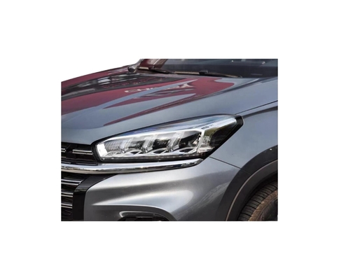 Prova la migliore illuminazione con Chery Automobile TIGGO 8 LED e fari alogeni