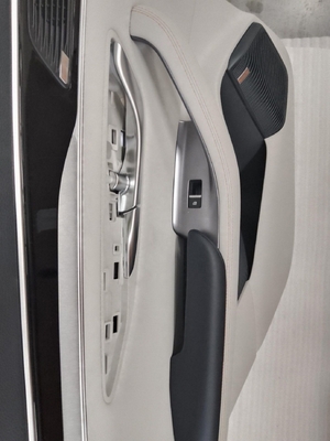 Song PLUS DM-i Champion Edition Left Rear Door Guard Assemblaggio 14698156-00 per BYD Car