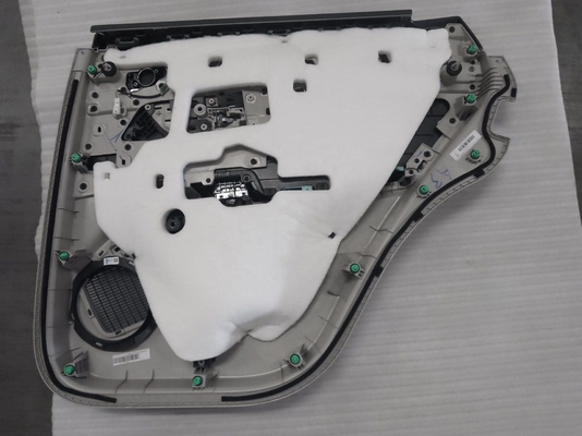 Song PLUS DM-i Champion Edition Left Rear Door Guard Assemblaggio 14698156-00 per BYD Car