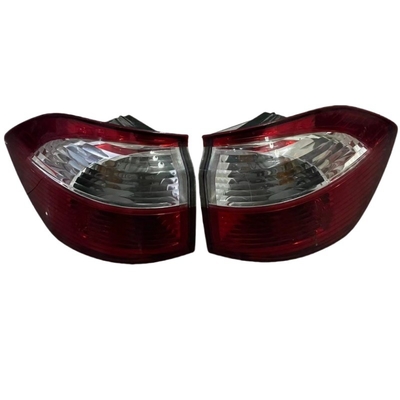 Lampade posteriori in plastica a LED per BYD S6 Risoluzioni di illuminazione esterna e interna in rosso e bianco