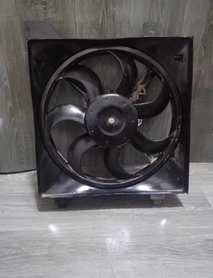 Changan Yuexiang Ventilatore di raffreddamento del serbatoio d'acqua Ventilatore elettronico di condizionamento dell'aria per il montaggio di auto