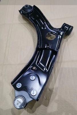 4017033100 Geely G426 Billet Arm di controllo posteriore inferiore per 4017033200 e modello di auto G426