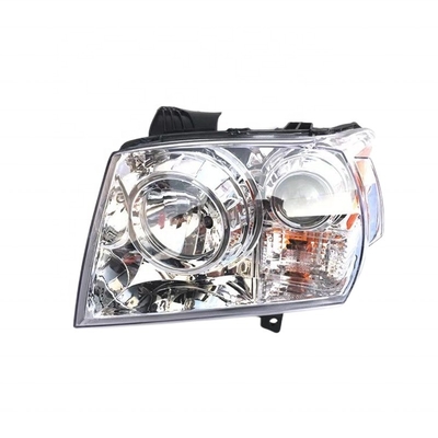 Assemblaggio del proiettore Weihu F1 con materiale originale e luce di nebbia del proiettore