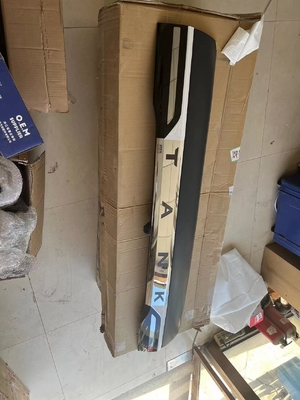 WEY Car Fitment P8 PHEV Porta posteriore trim Strip per TANK500 senza logo del pneumatico di ricambio