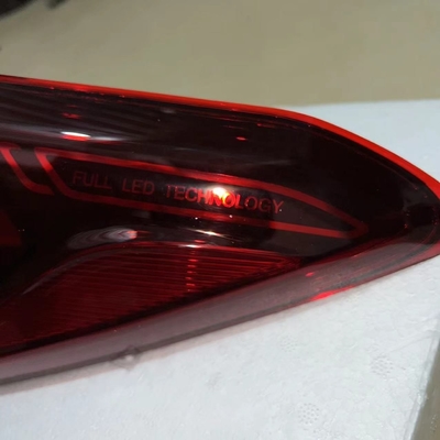 Changan CS95 luci posteriori S05831A 12V Spedizione a tensione via mare DHL FedEx o EMS